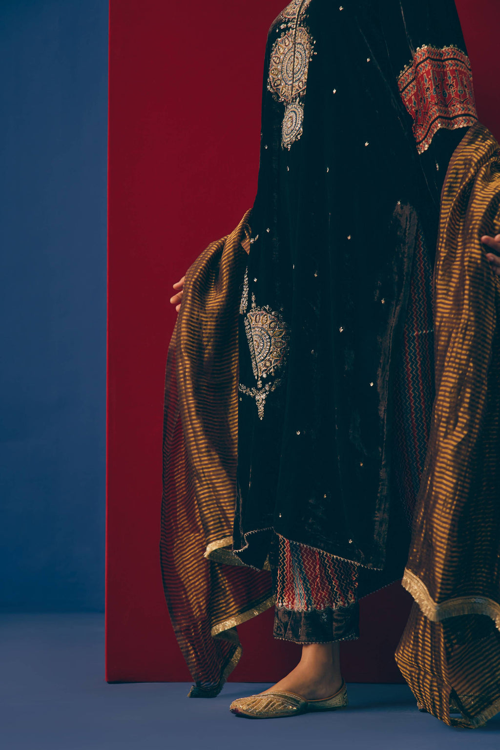 Brown Zardozi Velvet Suit