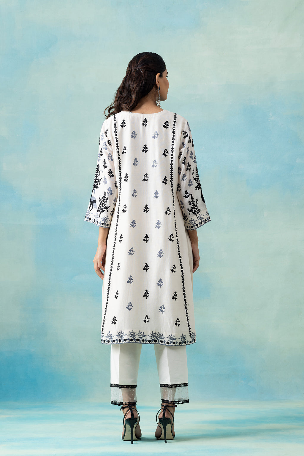 Noir Garden Kurta Set