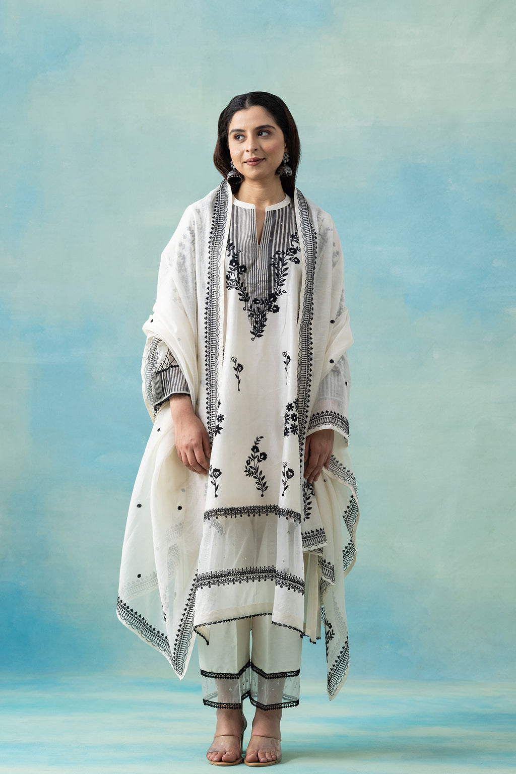 Jaali Bagh Kurta Set