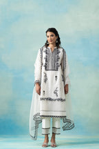Bel Naksh Kurta Set
