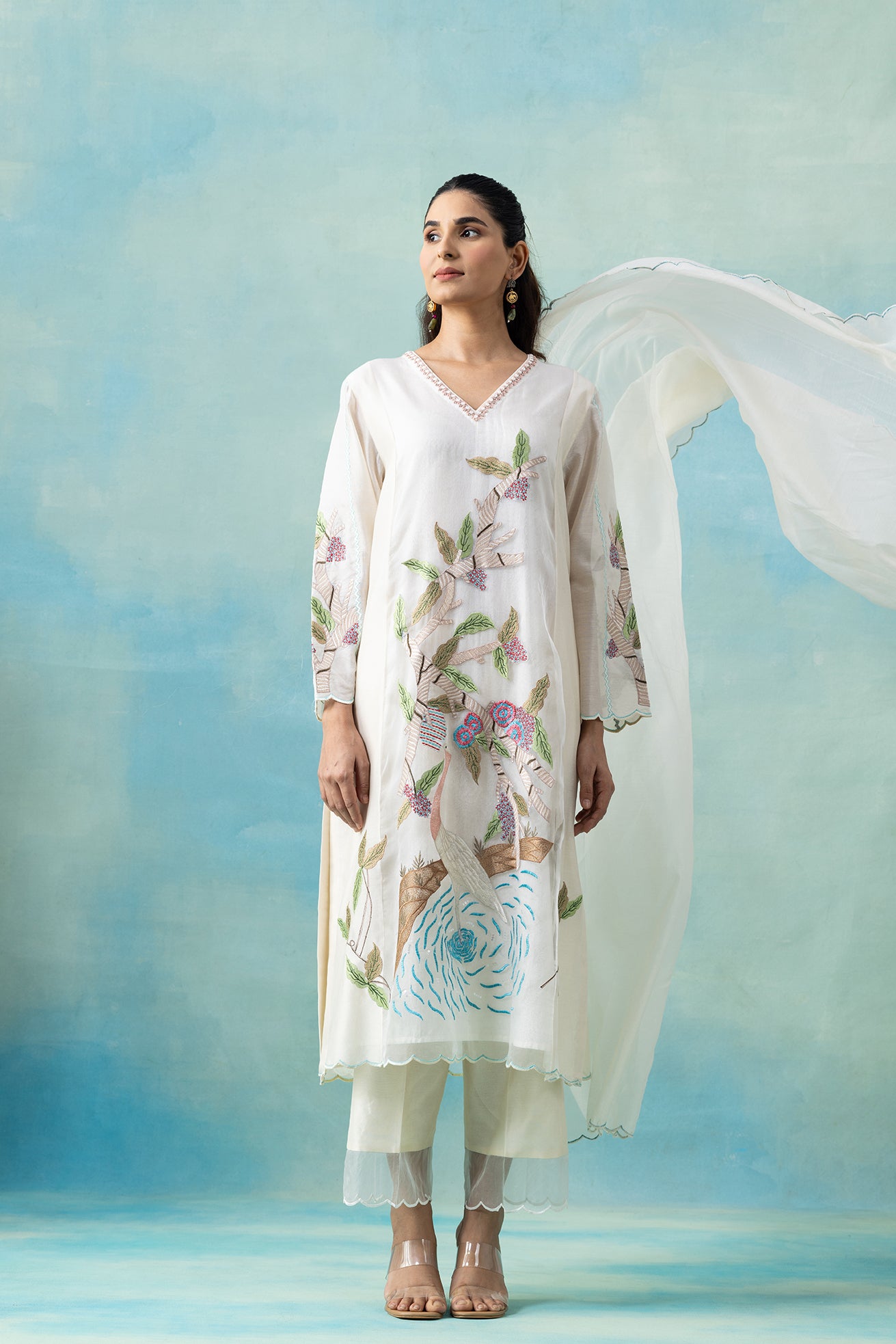 Rangeen Bagh Kurta Set Secondary image