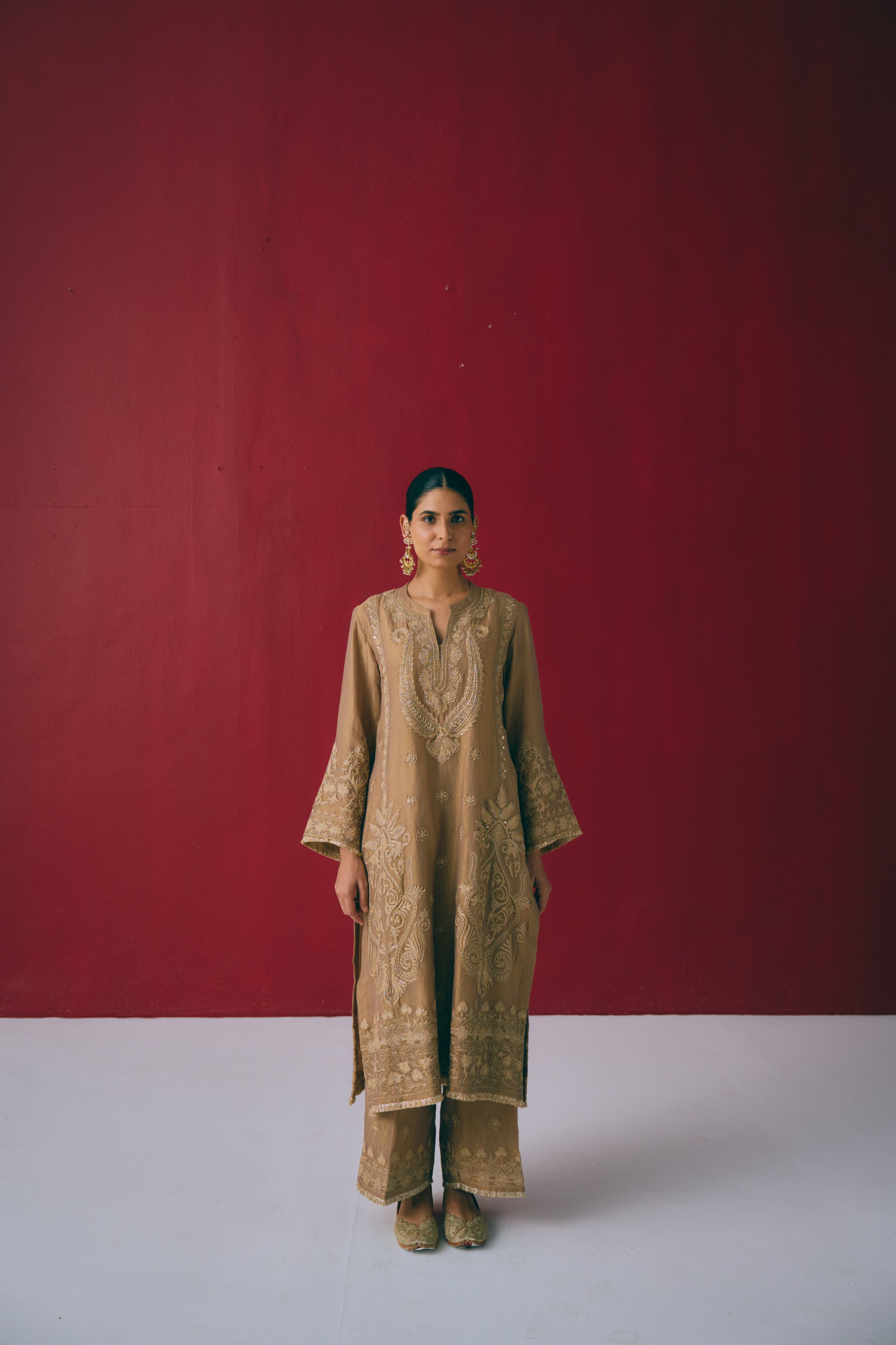 Gilded Mehrab Kurta Set Main image