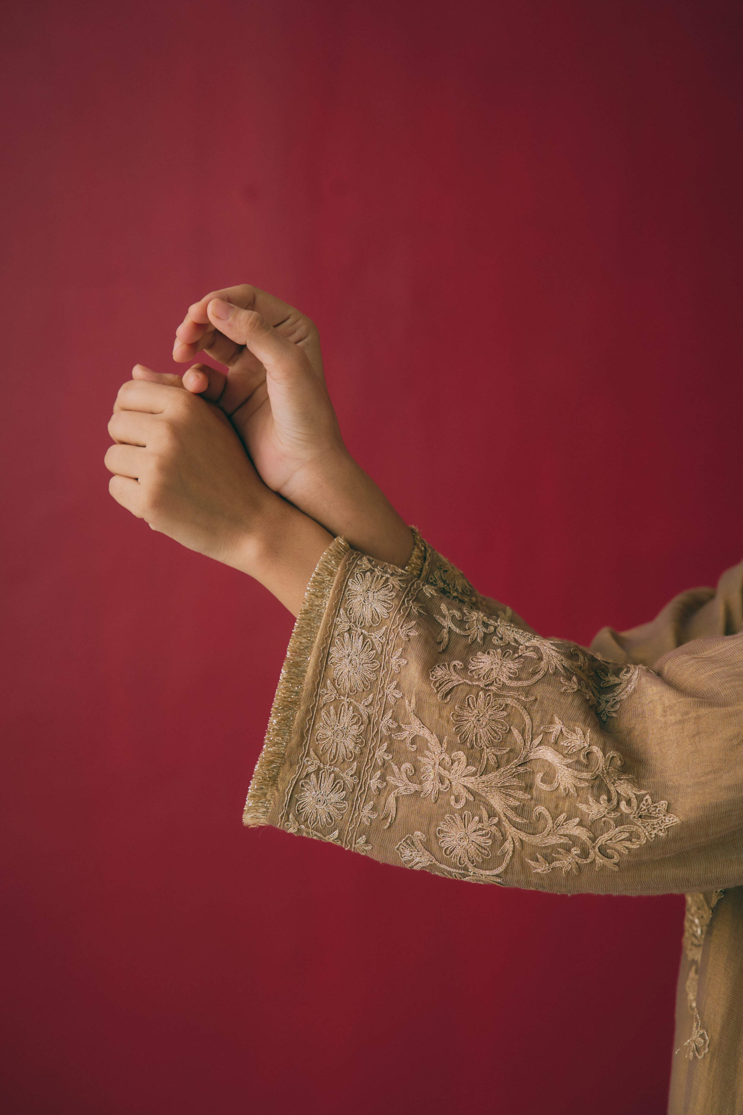 Gilded Mehrab Kurta Set