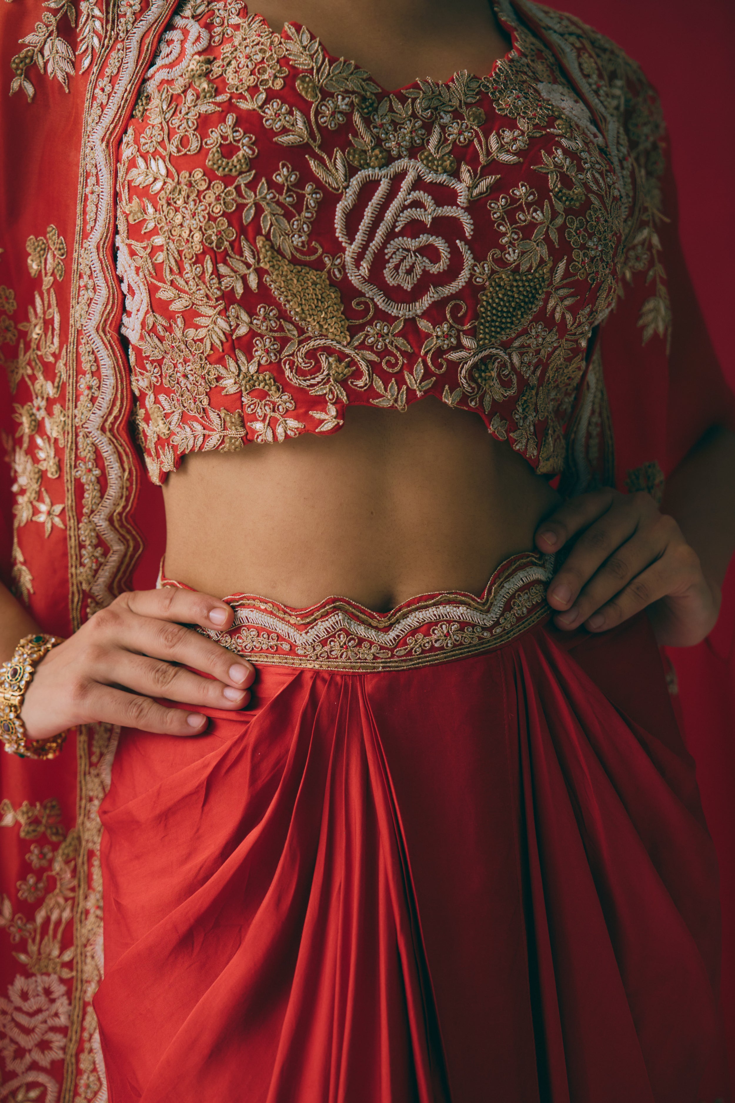Raat Rani Cape Set