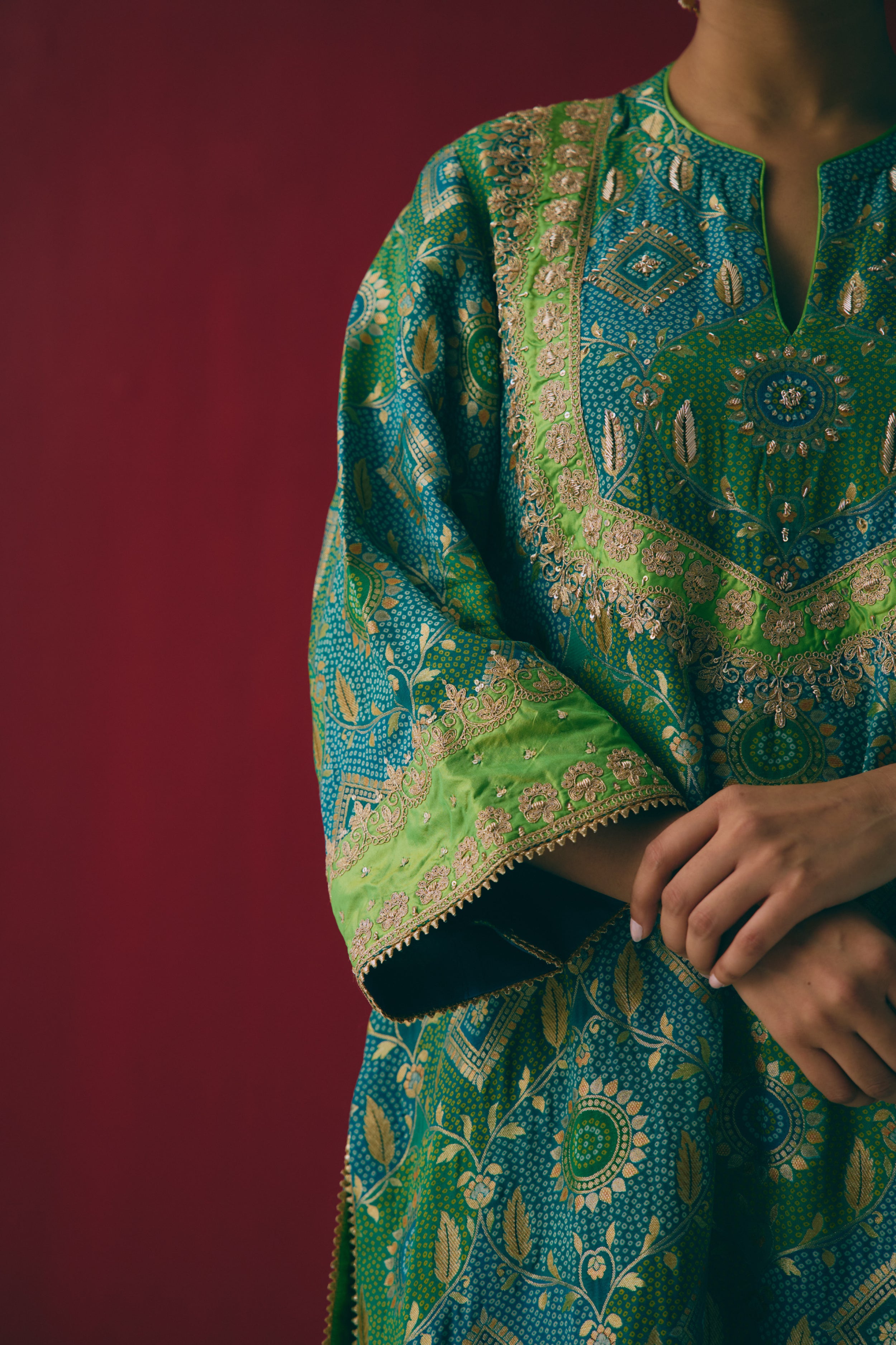 Sabz Gulshan Kurta Set Secondary image