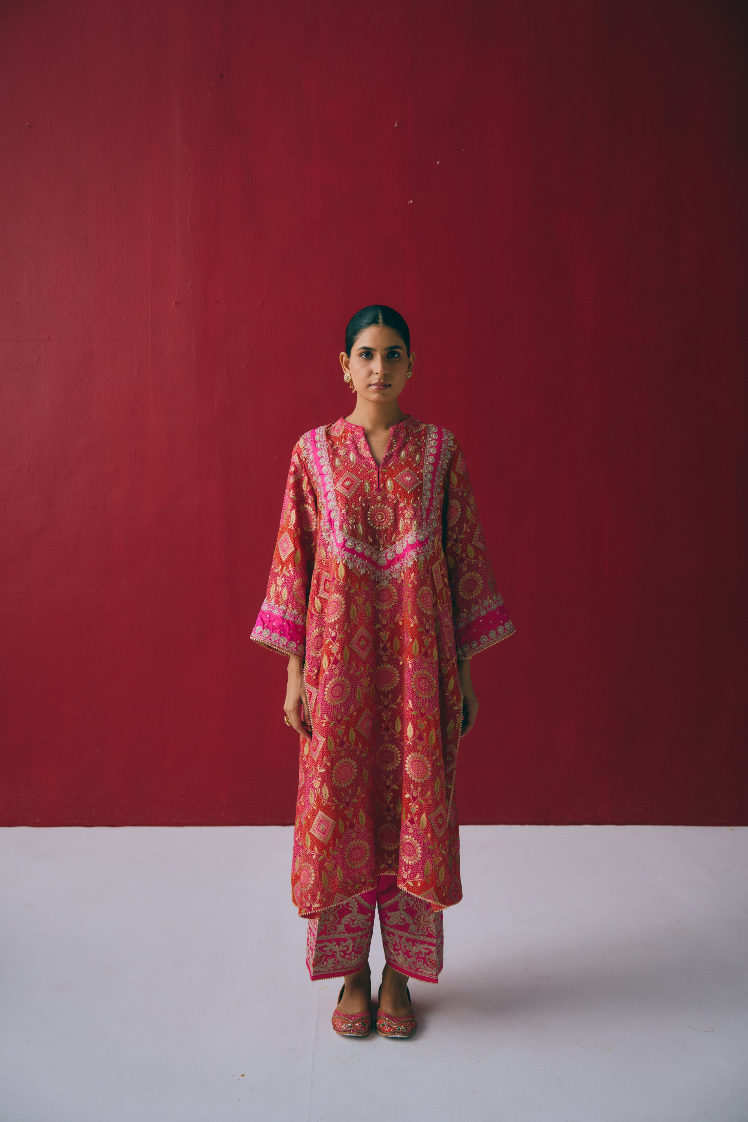Banarasi Gulzar Kurta Set Main image