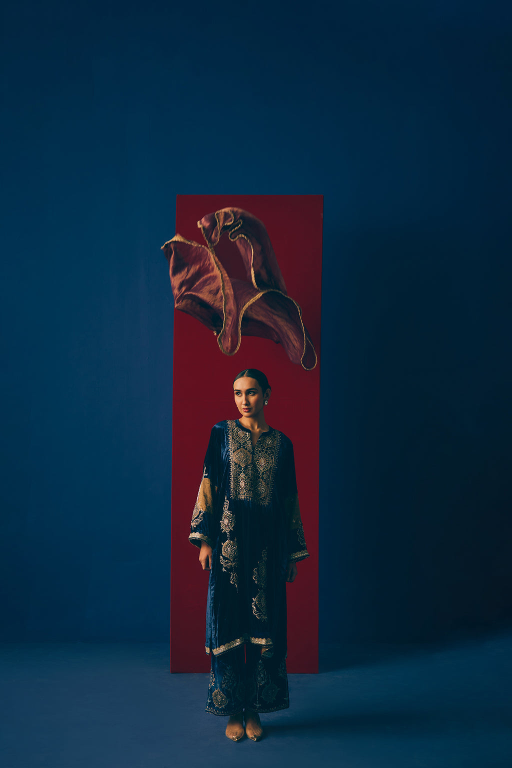 Mehrunisa Velvet Heirloom Set