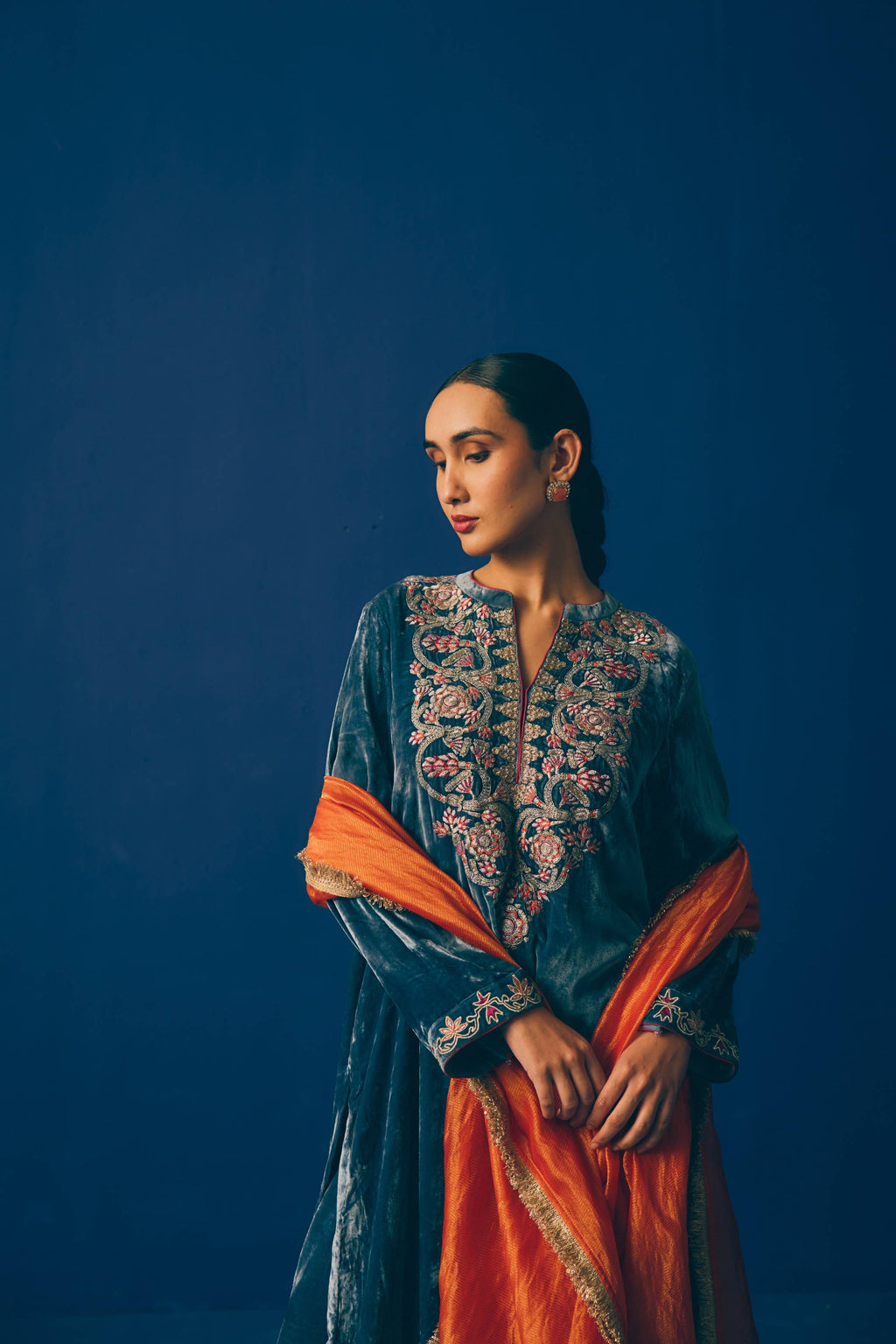 Turquoise Basalte Velvet Kurta Set