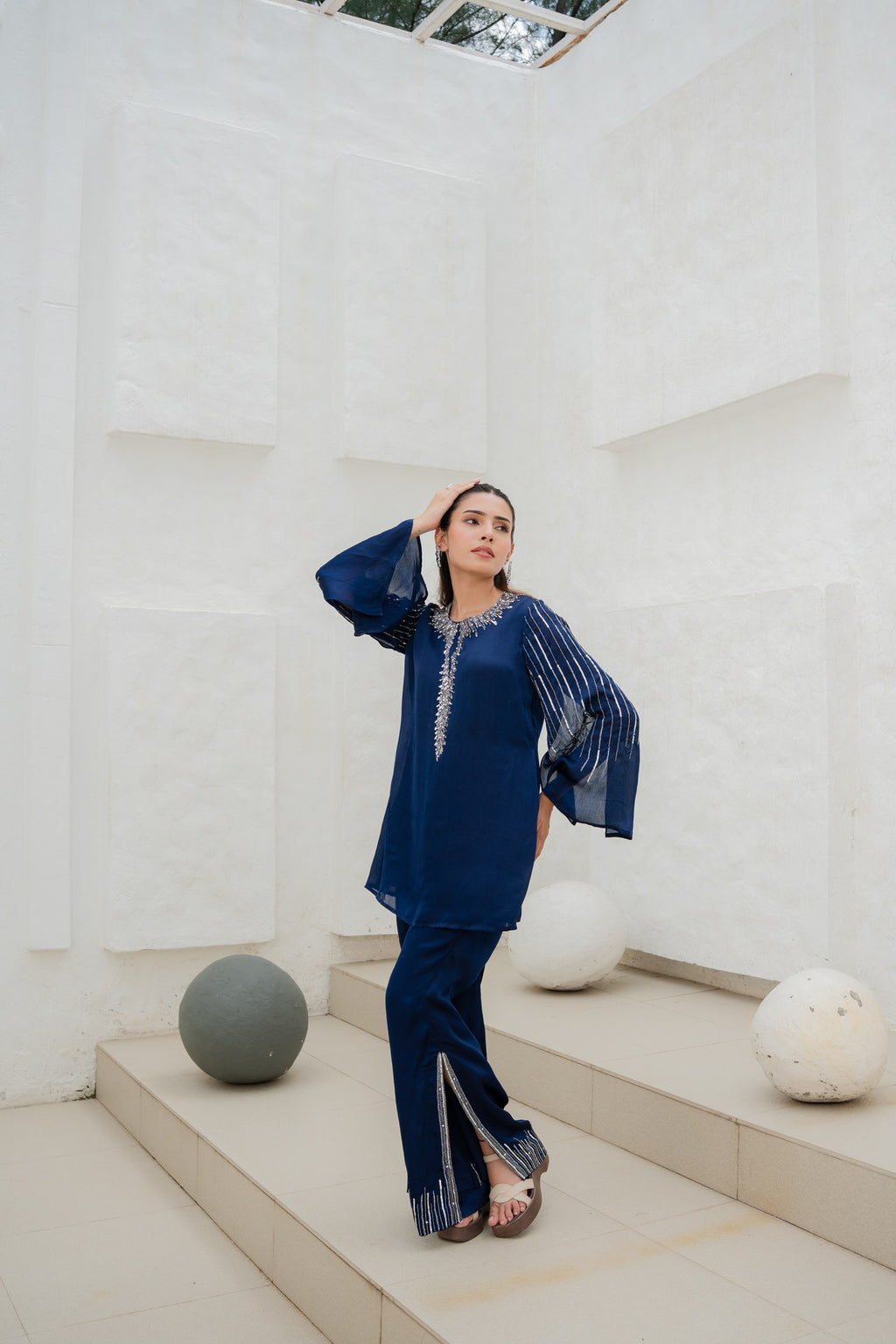 Noor Veil Kurta Set