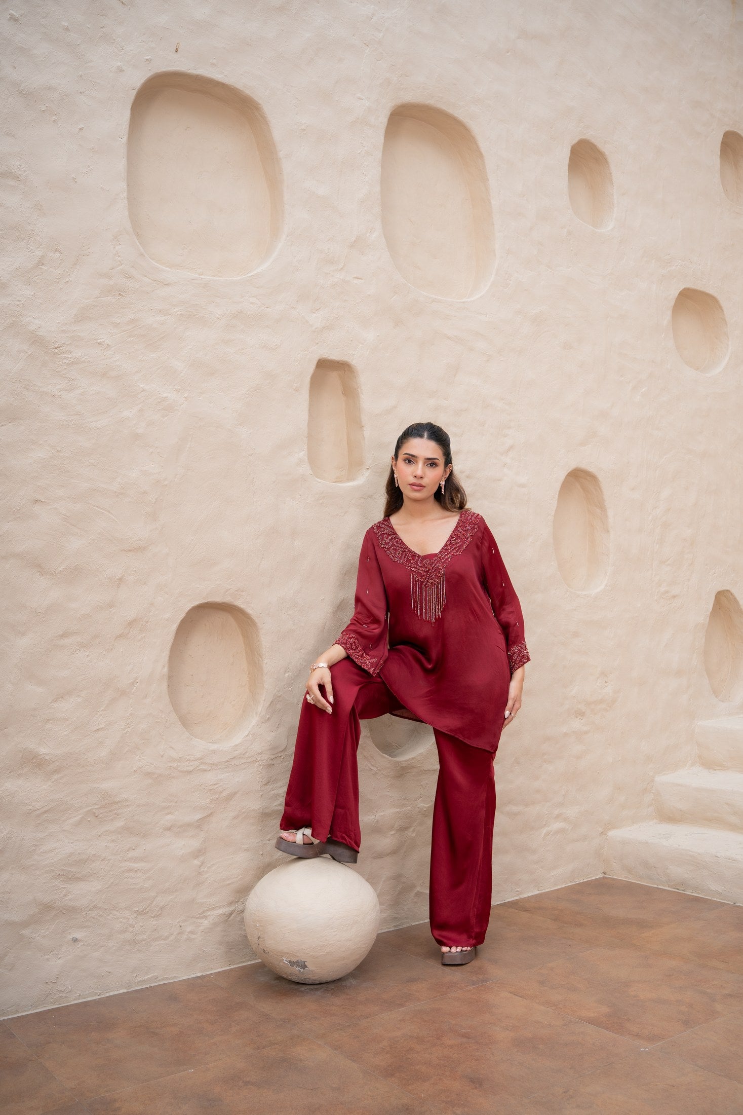 Shafaq Kurta Set Secondary image